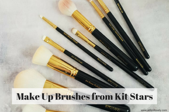 Make Up Brushes from Kit Stars