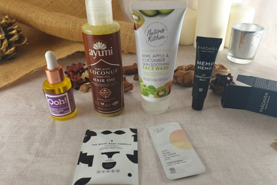 The LoveLula Beauty Box - November 2019