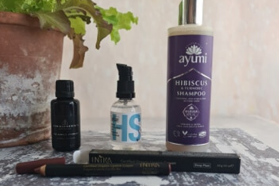 The LoveLula Beauty Box - May 2020