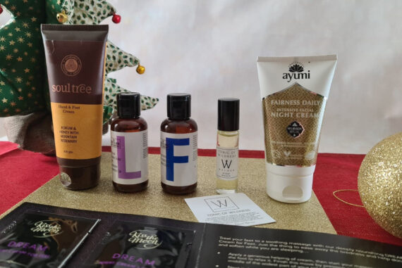 The LoveLula Beauty Box - December 2020