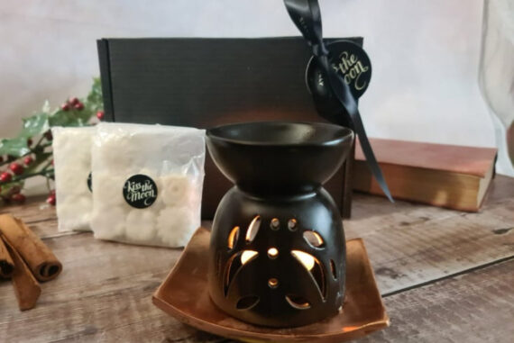 Kiss The Moon Aromatherapy Soy Wax Melts Burner Gift Set review