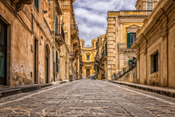 5 Myths About Italian Citizenship By Descent Debunked