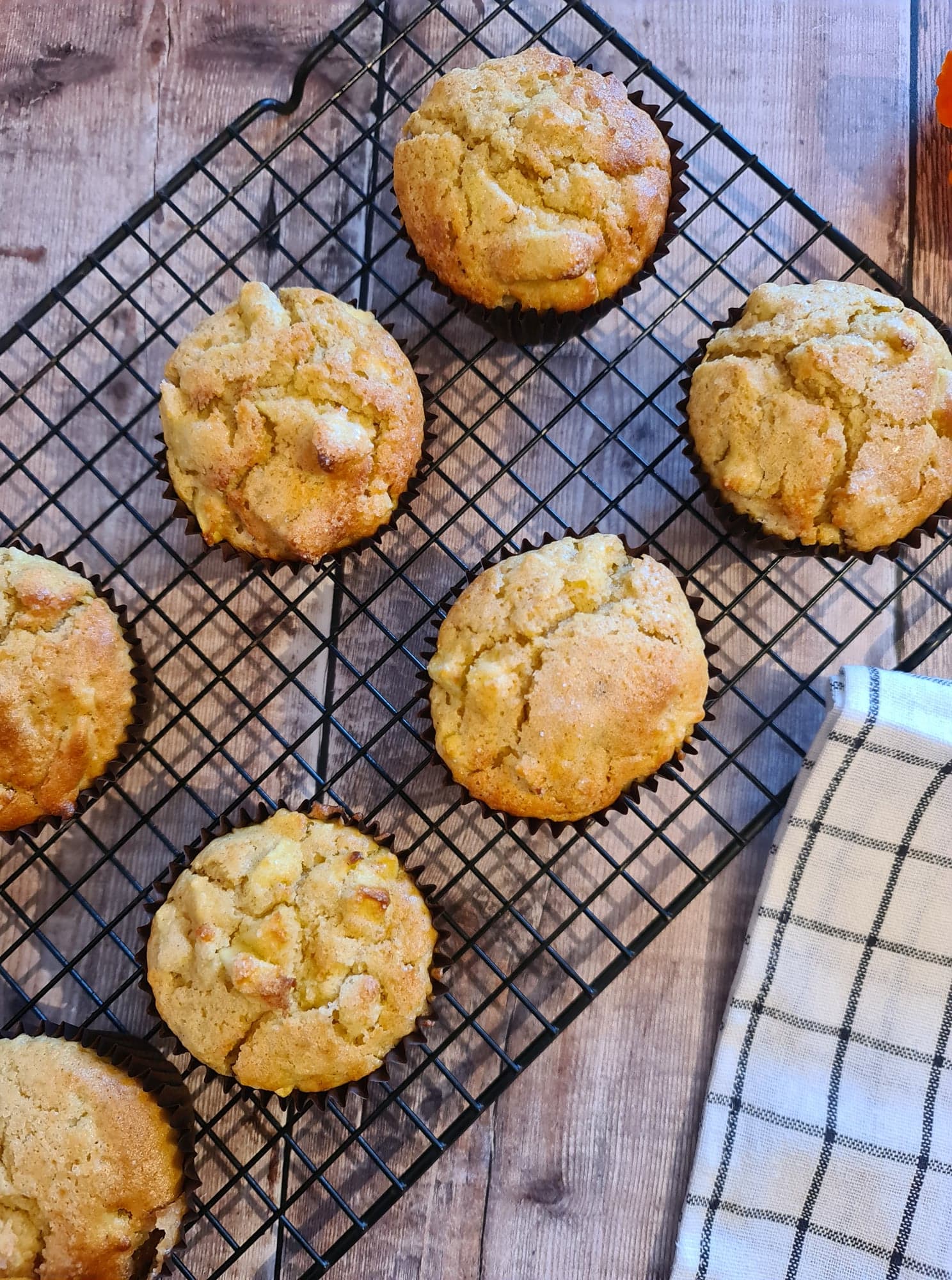 organic oat flour and apple muffins