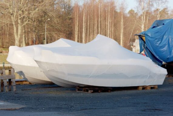 4 Tips for Storing Your Boat This Winter