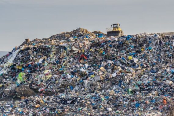 Dos and Don’ts of Reporting Problems at Your Local Landfill