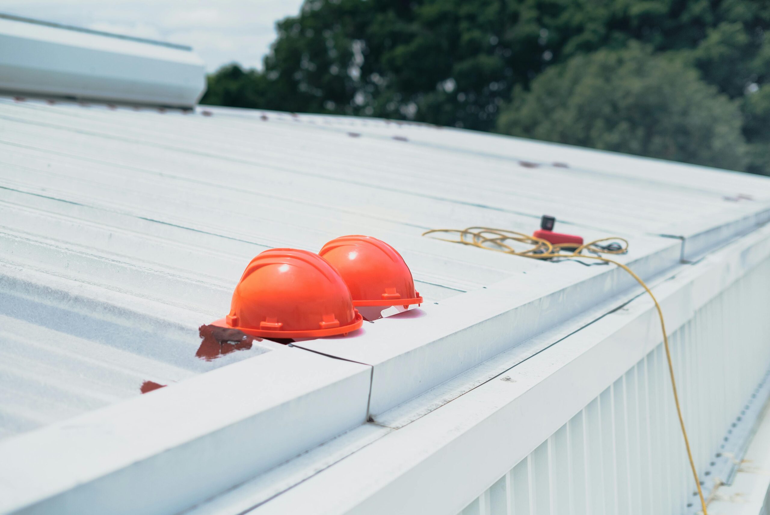 The Consequences of Neglecting Gutter Cleaning: A Professional Perspective