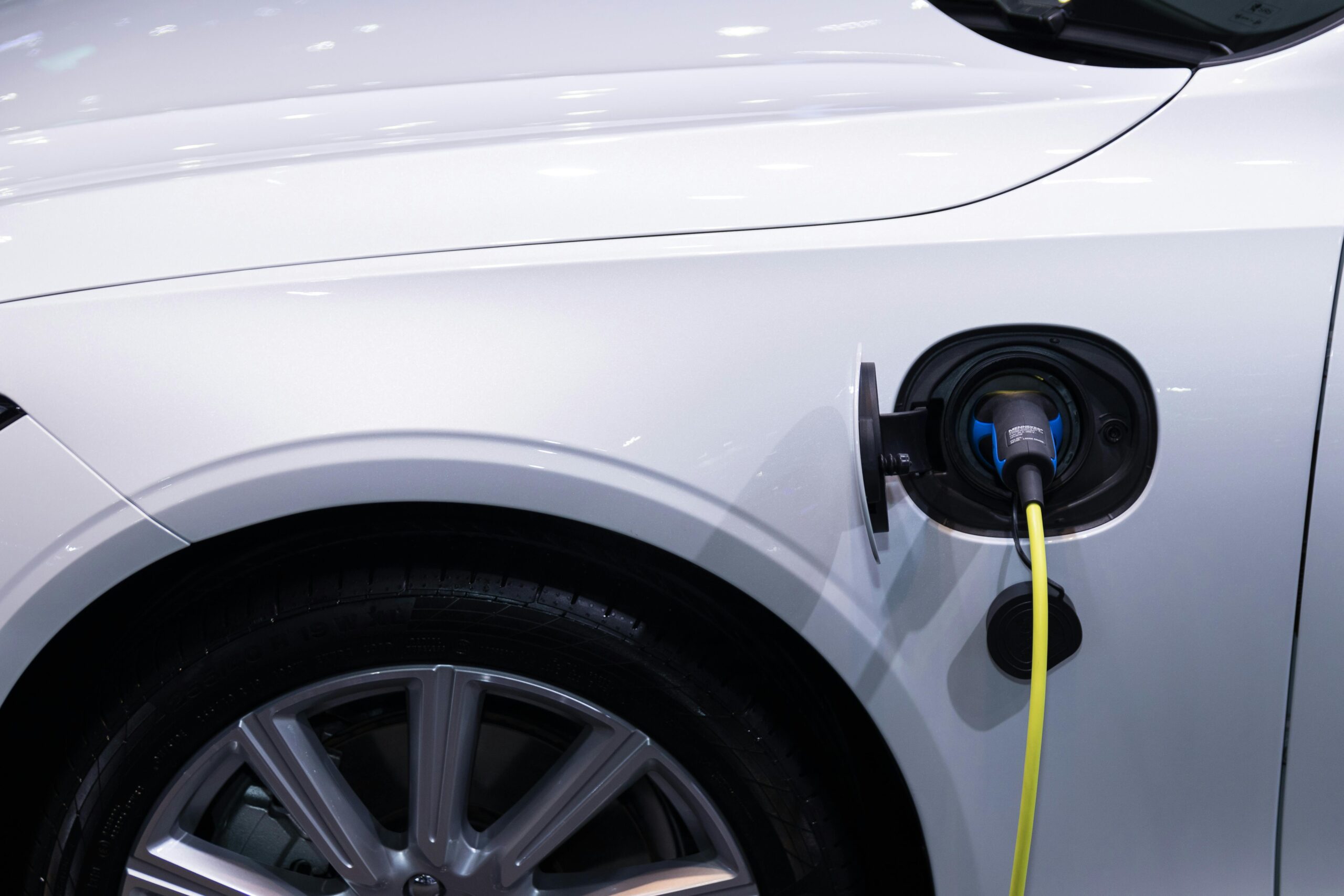 Embracing Eco-Friendly Driving: The Shift Towards Sustainable Vehicles