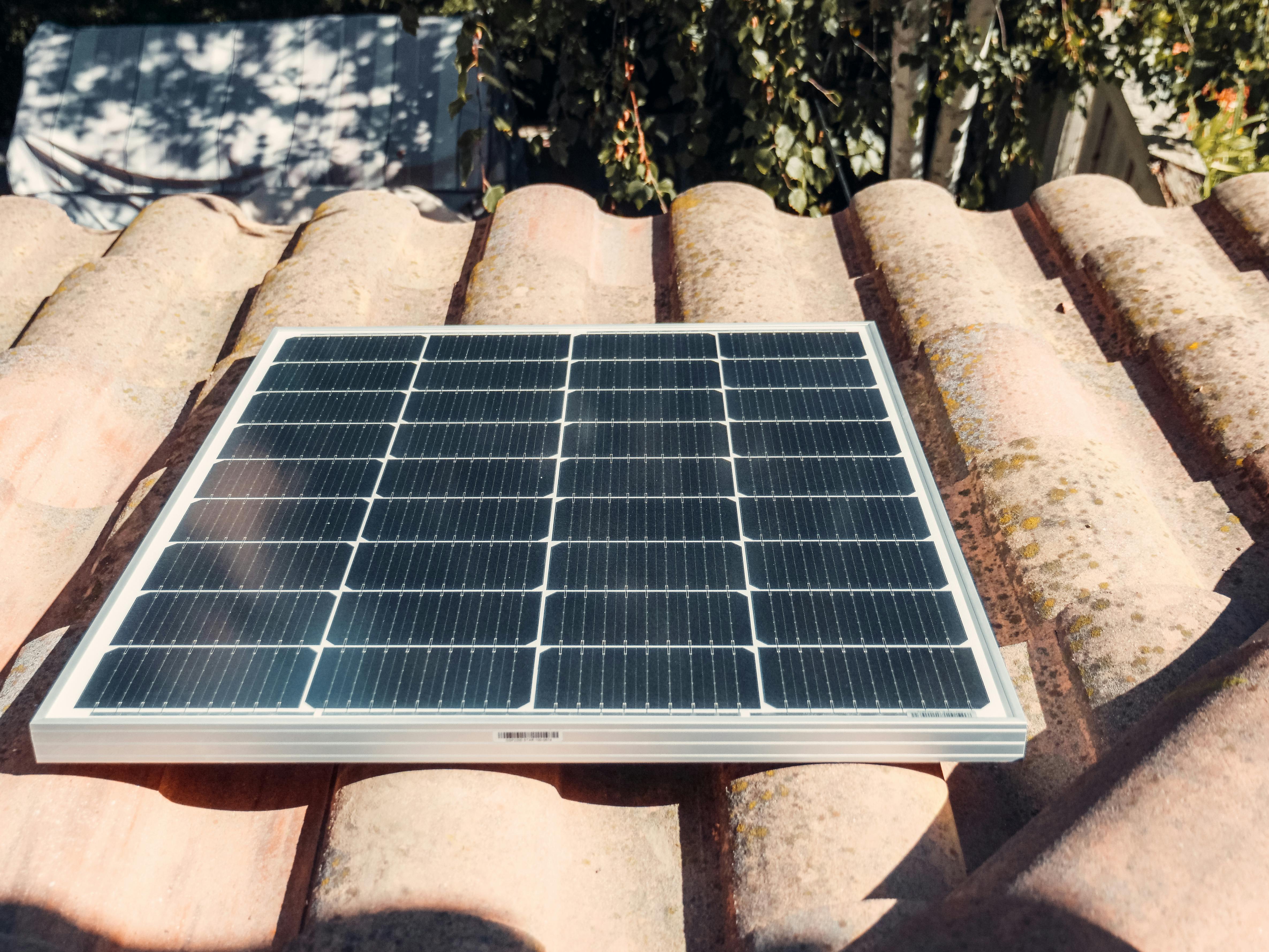 The pros and cons of going solar